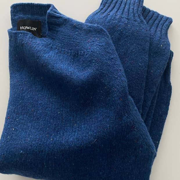 (새제품) howlin 하울린 블루 울 니트