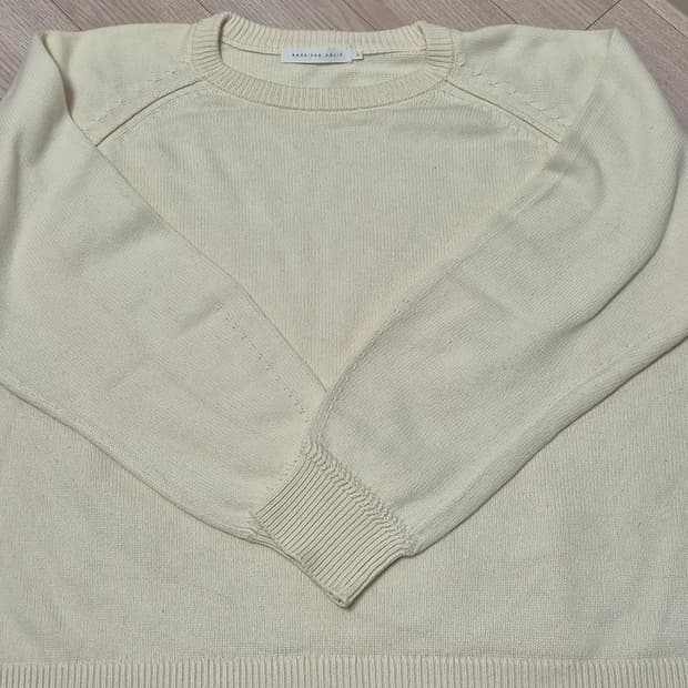 아메리칸 홀릭 아이보리 니트