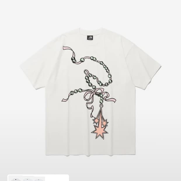 나이스고스트클럽 PEARL NECKLACE SYMBOL 빅 티 화이트