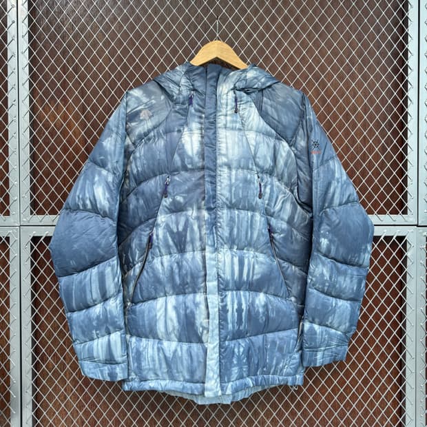 데상트 구스다운 타이다이 스톤 패턴 경량패딩 M