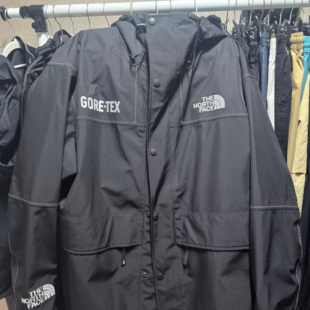 노스페이스 고어텍스 블랙 자켓