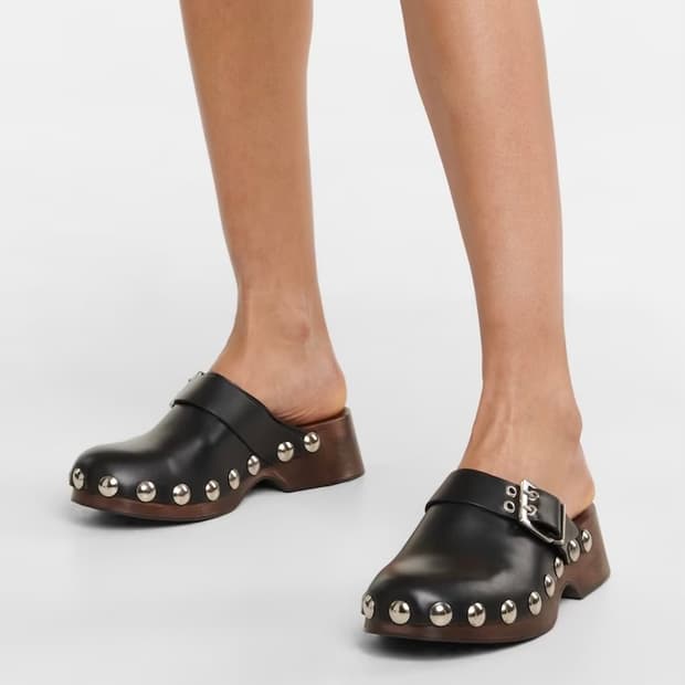 가니 GANNI 스터드 클로그 뮬 39 (250)