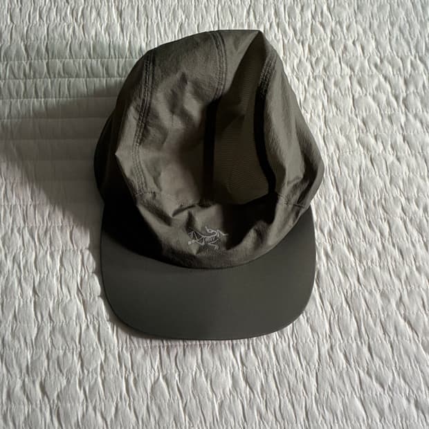 [L-XL] 아크테릭스 노발 레귤러 브림 햇 포리지