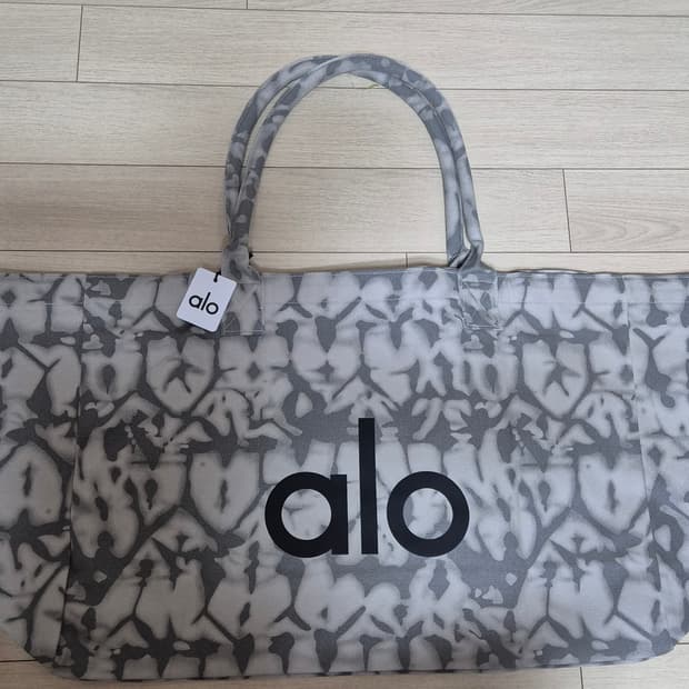 알로 요가 가방 토트백 새제품