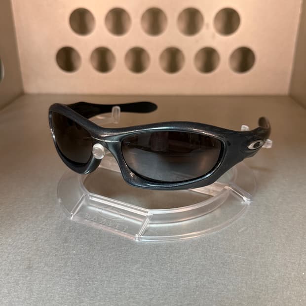 오클리 Monster Dog 몬스터독 (2003)