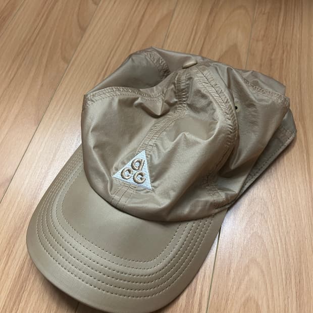 [M/L] acg 드라이핏 트레일 캡 모자 베이지