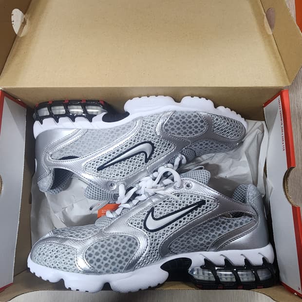 나이키 에어 줌 스피리돈 케이지 2  메탈릭 실버