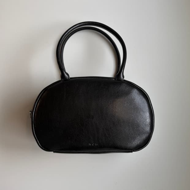  ROH SEOUL 로서울 블랙 가죽 토트백