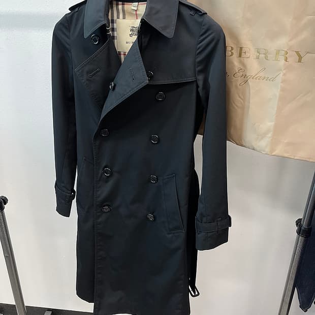 여) 버버리 블랙 트렌치코트 