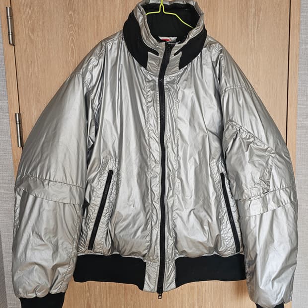 나이키 조던 엔지니어드 MA-1 패딩 L