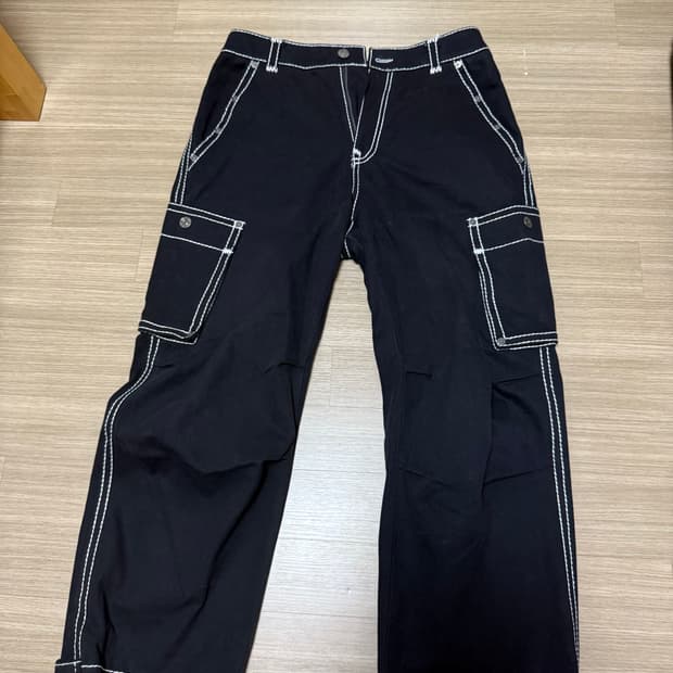 트루릴리젼 바지