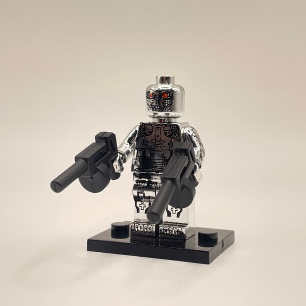 터미네이터 피규어 T800(배송비 포함 가격)