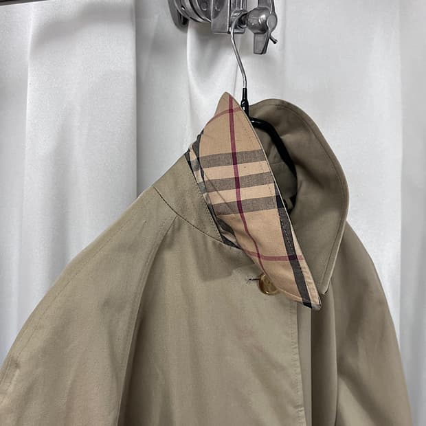 BURBERRY 