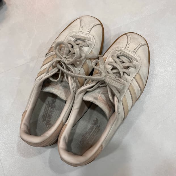 아디다스 버뮤다 원더 화이트 235