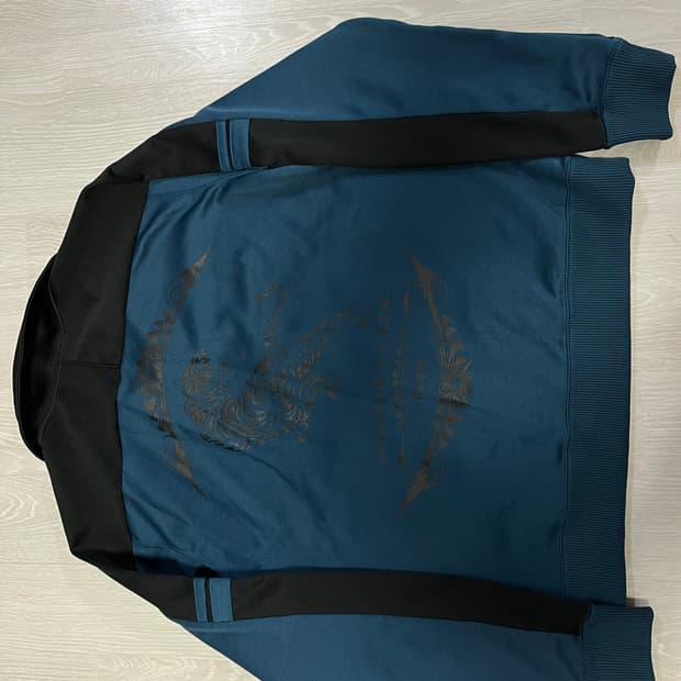 오니츠카타이거 빅로고 져지M