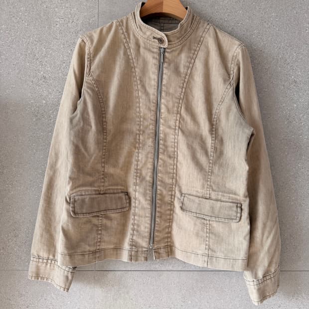 린넨 혼방 풀집업 자켓 하이넥 마감이 고급스러워요