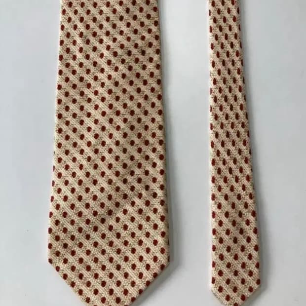 발렌티노 넥타이