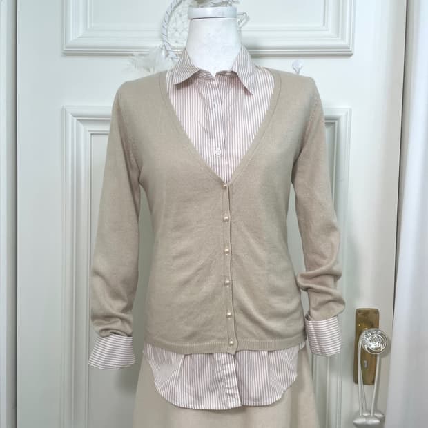 beige pearl button basic cardigan&beige 