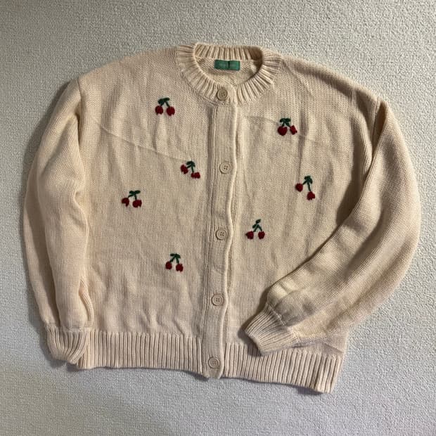 일본빈티지 아이보리 체리 니트가디건