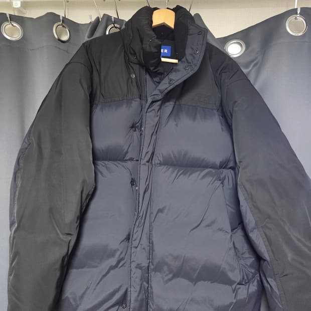 아더에러 블랙 패딩 a1