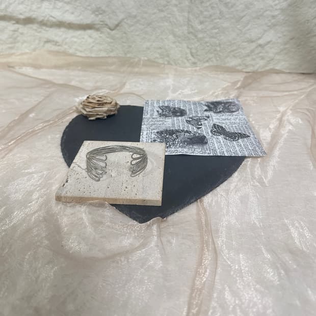 빈티지 윙 오픈 팔찌