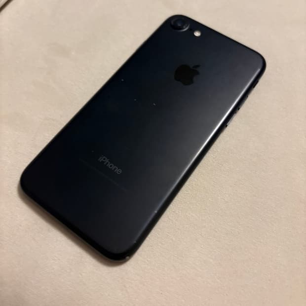 아이폰7 블랙 128GB 