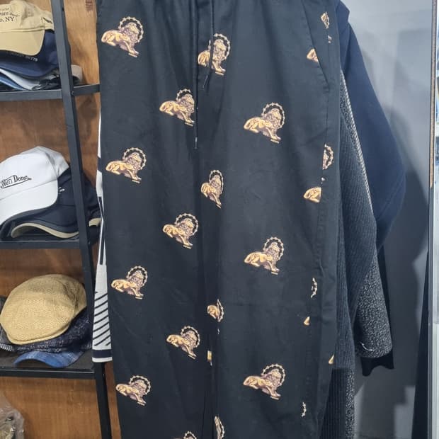 WKNDRS 사자무늬 와이드핏 남성용바지 xL (33~34)