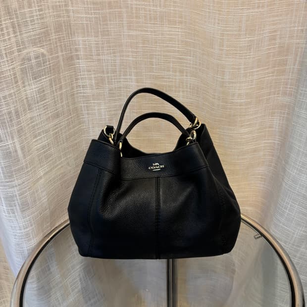 정품 코치 가죽 토트백     
