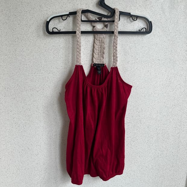 Fang Vtg sleeveless 슬리브리스