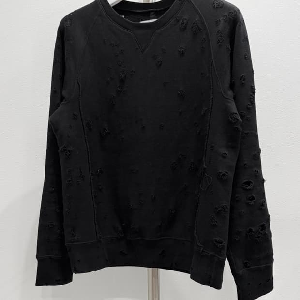 솔로이스트 17ss 그런지 디스트로이드 스웻셔츠