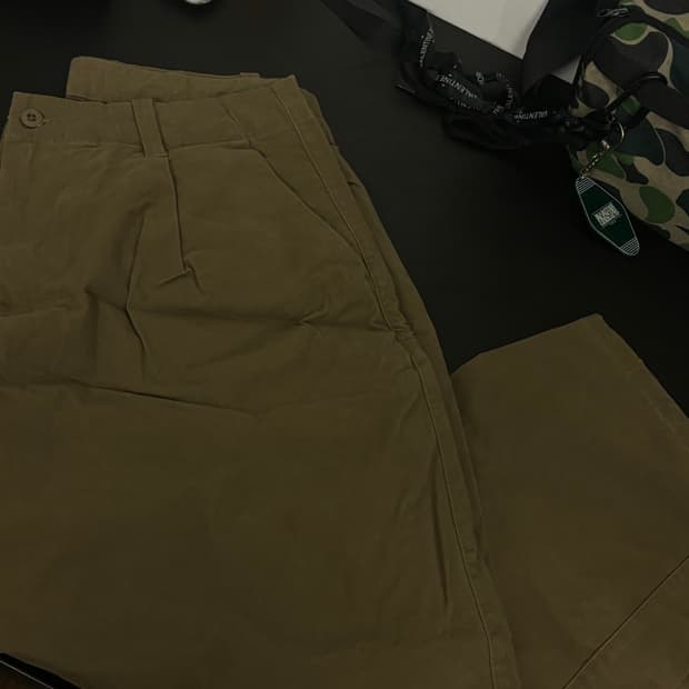 벌룬핏 베이지팬츠