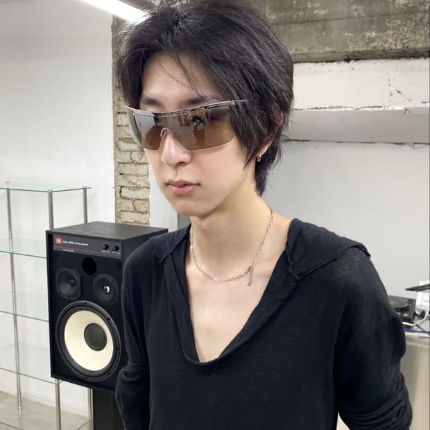 페레가모 메탈 프레임 쉴드 선글라스