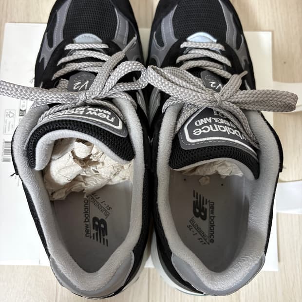 뉴발란스 991 v2 블랙 270
