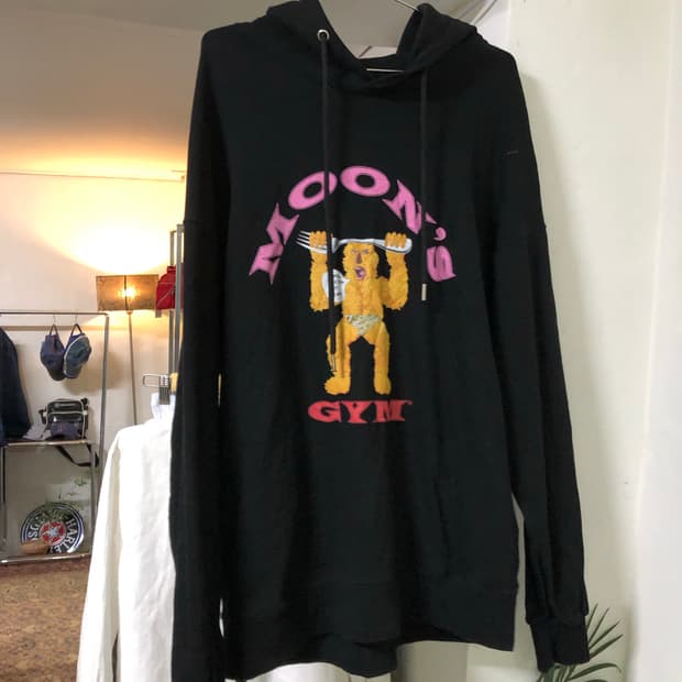 Moon's gym 스윙스 후드티