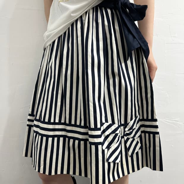 familiar ribbon point stripe strap skirt