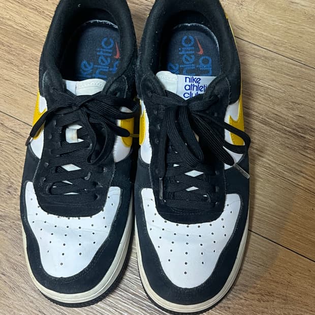 에어포스 에슬레틱 260