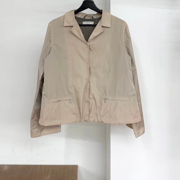 프라다 베이지 테크니컬 자켓