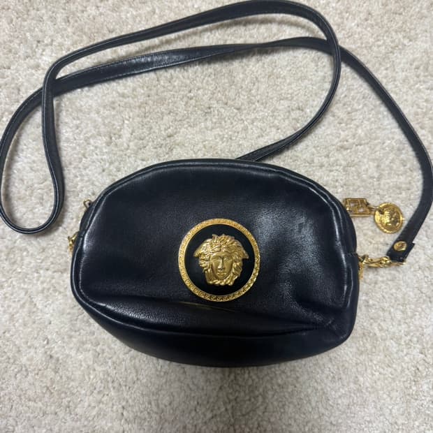 GIANNI VERSACE  미니 크로스백