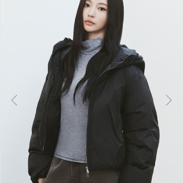 마뗑킴 BACK LOGO HOODY SHORT DOWN JUMPER 