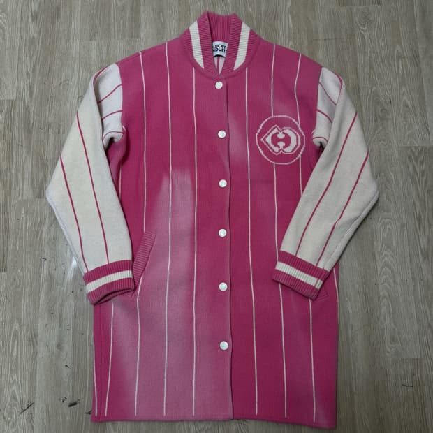 럭키슈에뜨 여성 빅로고 니트 원피스 FREE 