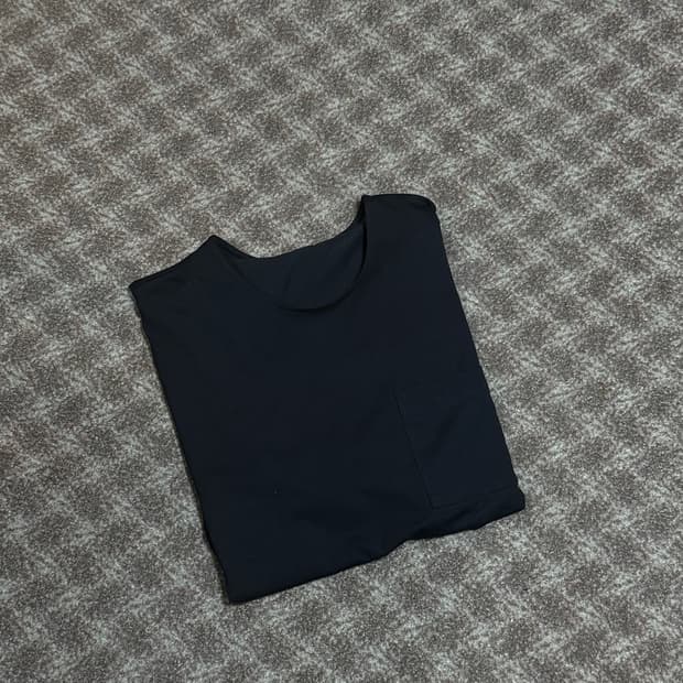 쿠어 수피마 세미오버핏 u넥 티셔츠