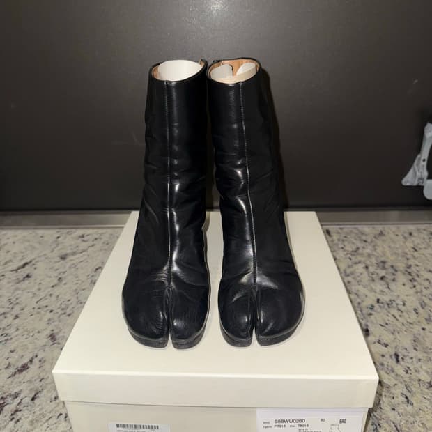 마르지엘라 타비 부츠 8cm <240>