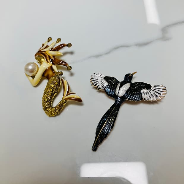 영국 빈티지 금장 브로치 인어 진주 까치
