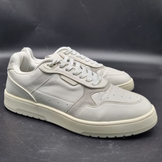 자라 청키솔 남성스니커즈270