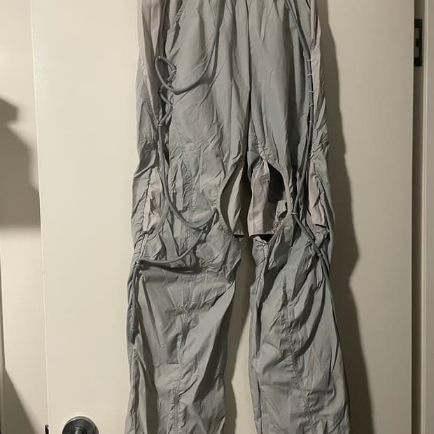 Ojos 테크 스트링 팬츠