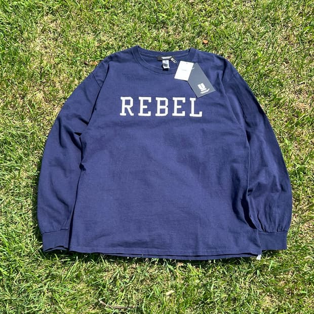 Undercover Gildan Rebel Long Sleeve