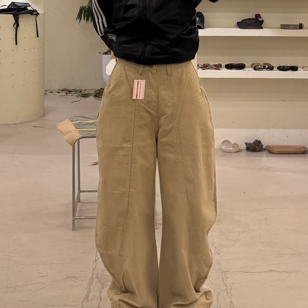 베이지 코튼 코쿤 팬츠 U513