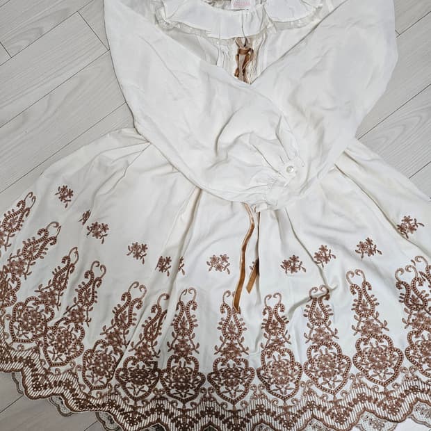 리즈리사 라떼갸루 원피스