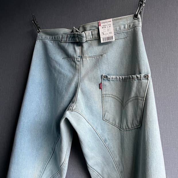 [28] 00s 재팬 리바이스 신치백 엔지니어드 진 데드스탁