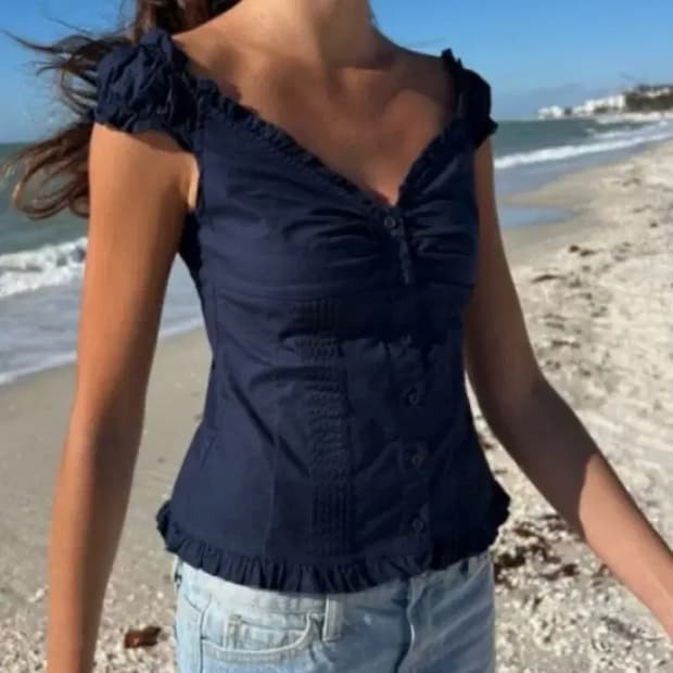 BRANDY MELVILLE ELENA TOP